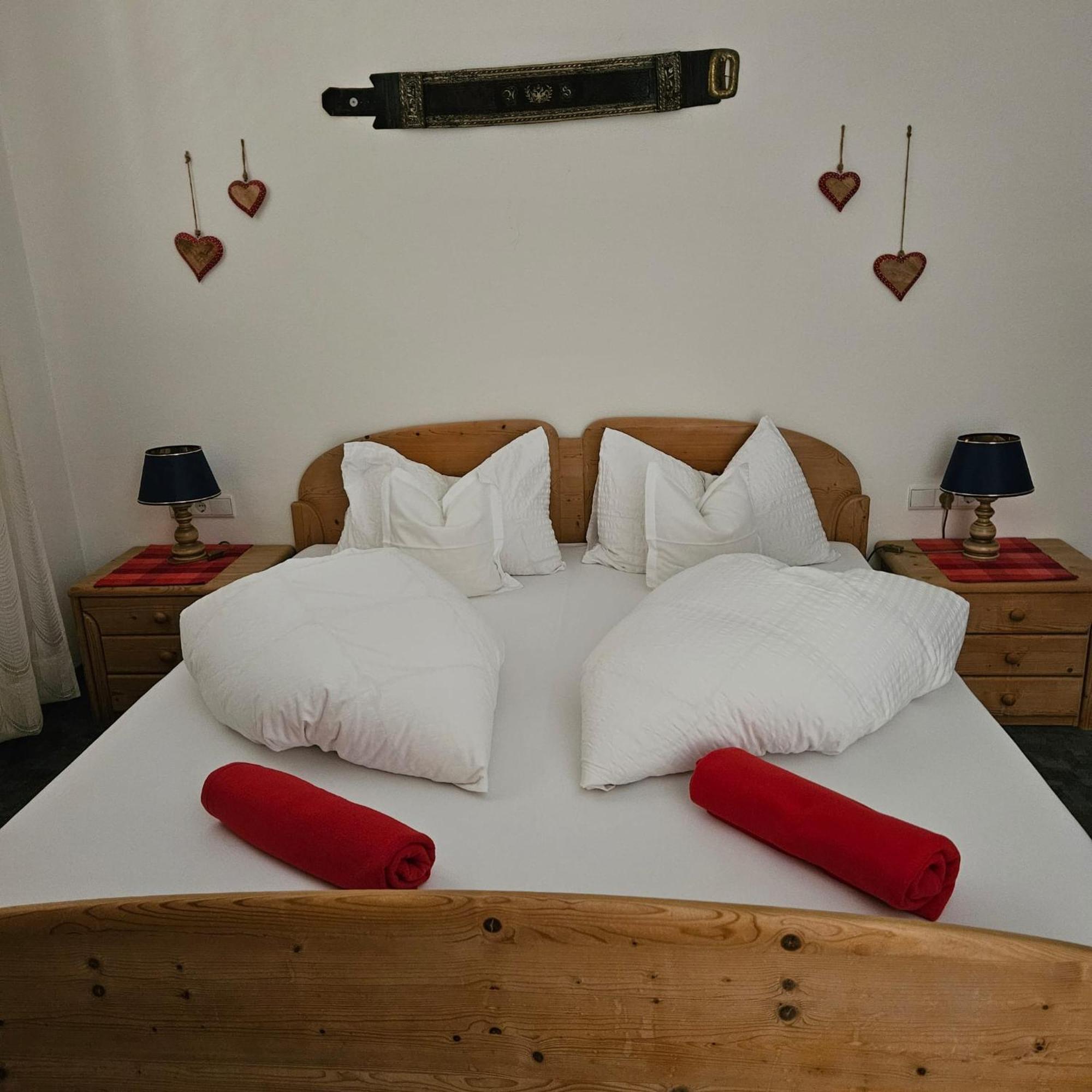 Garni Unterwegguetl Bed & Breakfast นาตูร์โน ภายนอก รูปภาพ